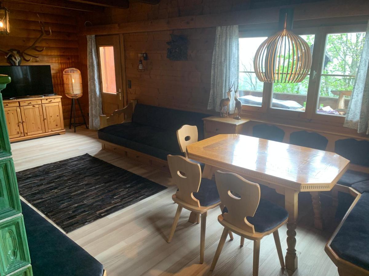 Ferienwohnungen Im Blockhaus Metzler Schwarzenberg im Bregenzerwald Exterior photo